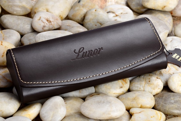 Luxor Leather Case